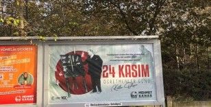 Mustafakemalpaşa Belediye Başkanı Kanar’dan afiş açıklaması
