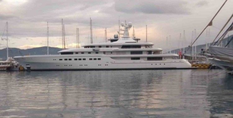 Süper Yat Romea 160 ton yakıt aldı
