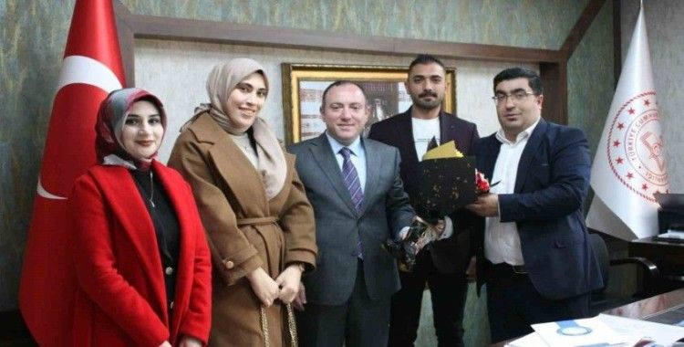 Genç Akademisyenlerden Öğretmenler Günü kutlaması
