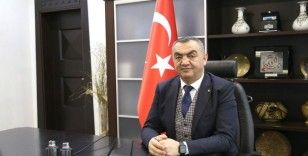 Başkan Büyüksimitci: “Geleceğin mimarı öğretmenlerimize minnet borçluyuz”
