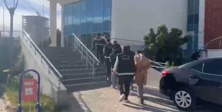 Hatay’da çeşitli suçlardan aranan 4 şüpheli yakalandı
