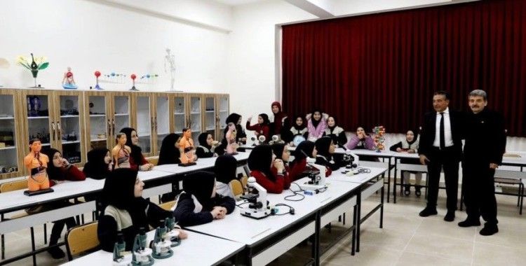 Emekli öğretmen Dohman’a veda programı