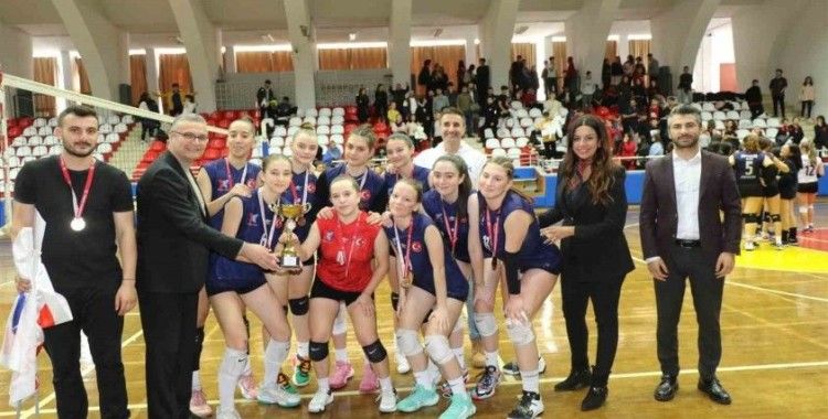 Aydın’da Okul Sporları Voleybol Turnuvası tamamlandı
