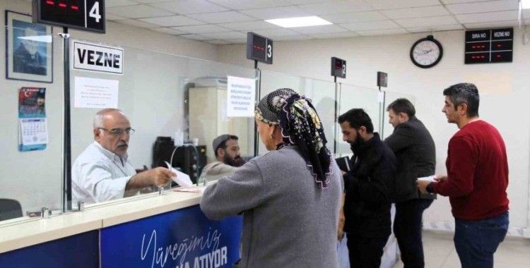 Yüreğir Belediyesi vezneleri hafta sonu açık olacak
