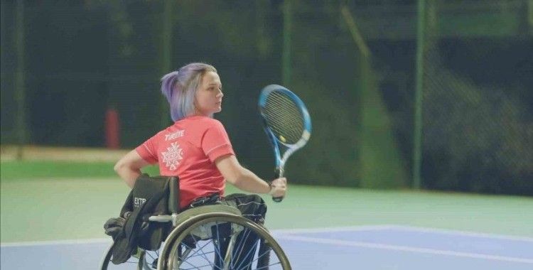 ‘Duvar’ genç yönetmene bir ödül daha kazandırdı
