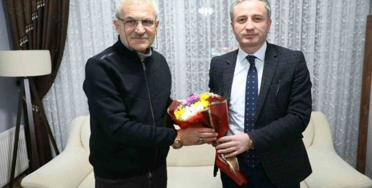 Ağrı’da vefat eden öğretmenler unutulmadı
