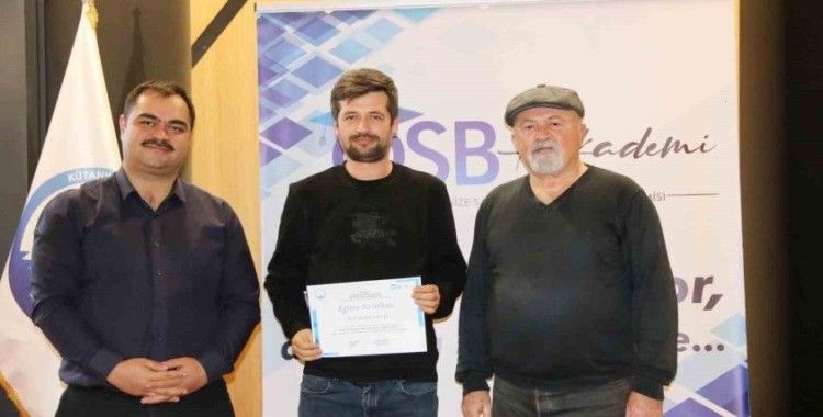 OSB Akademi’de, bölgedeki insan kaynakları belgelendirildi
