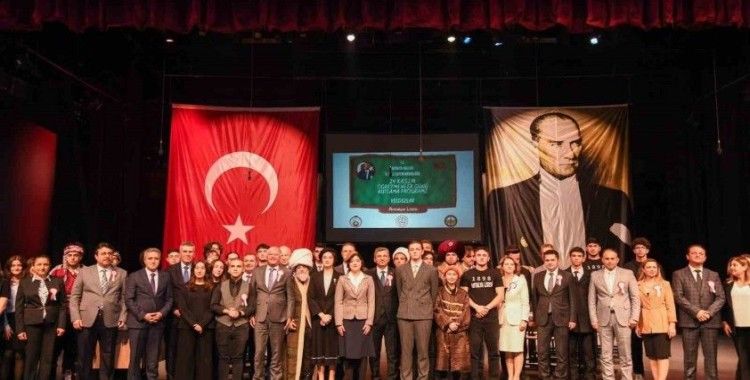 Antalya’da Öğretmenler Günü kutlandı
