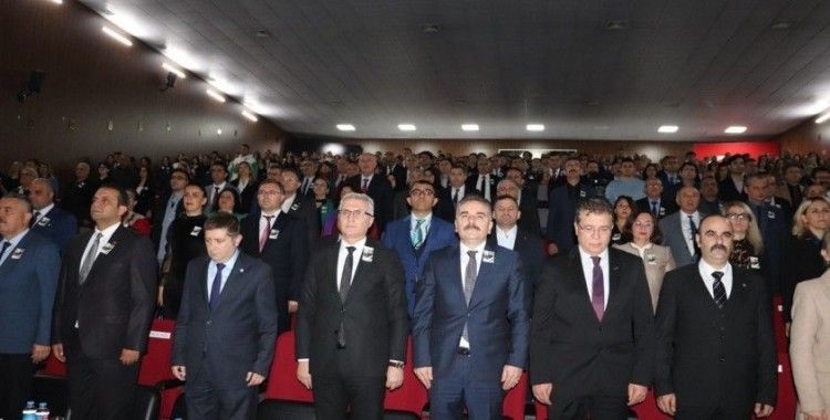 Öğretmenler günü Edremit’te kutlandı
