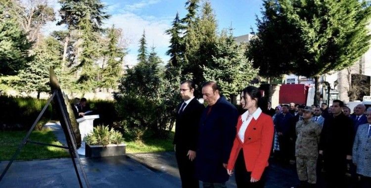 Tatvan’da 24 Kasım Öğretmenler Günü kutlandı
