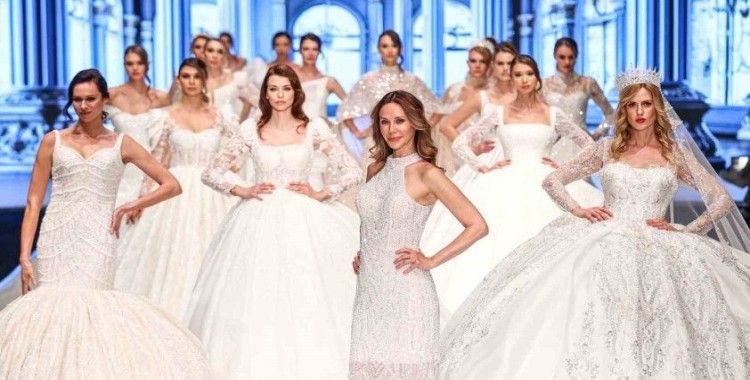 IF Wedding Fashion İzmir’de moda rüzgarı esti
