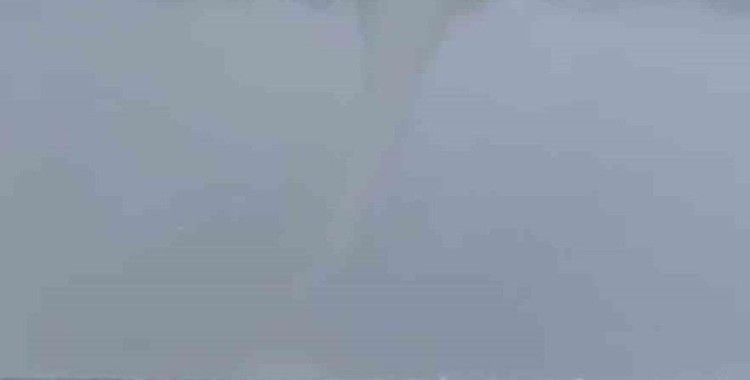 İzmir açıklarında oluşan hortum böyle görüntülendi

