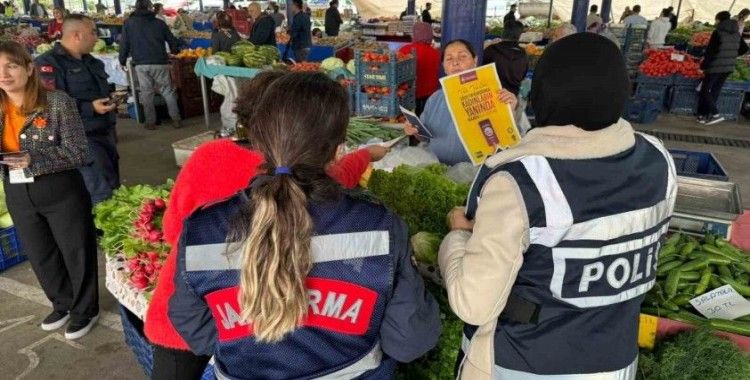 Polis ve jandarma Marmaris’te ’kadına el kalkamaz’ dedi
