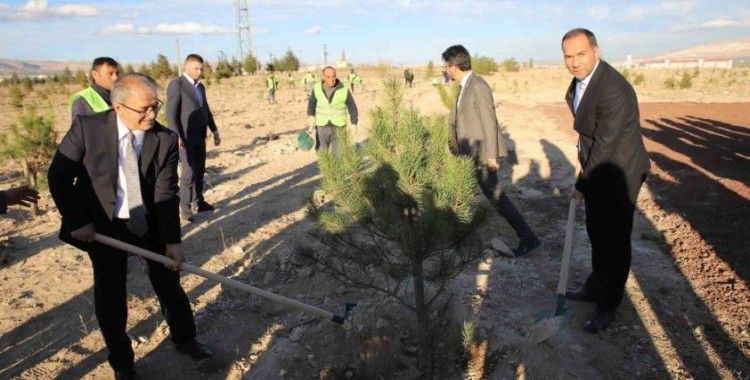 Niğde Belediyesi’nden Öğretmenlere Anlamlı Hediye
