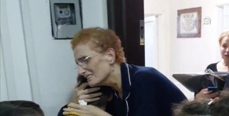 İlköğretim öğrencilerinden kanser tedavisi gören öğretmenlerine sürpriz