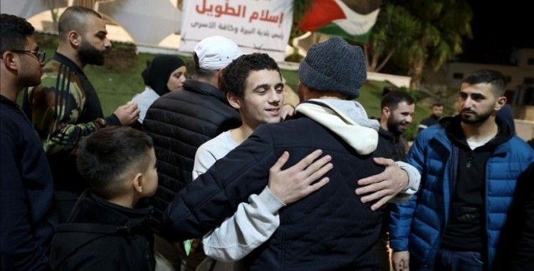 İsrailli askeri uzmana göre, Hamas tüm esirlerin karşılıklı serbest bırakılmasını hedefliyor