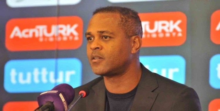 Patrick Kluivert: "Bu skor bizi mutlu etmedi"
