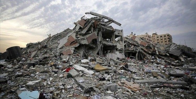 İsrail'in Gazze Şeridi'ne düzenlediği saldırılarda öldürülenlerin sayısı 15 bini geçti