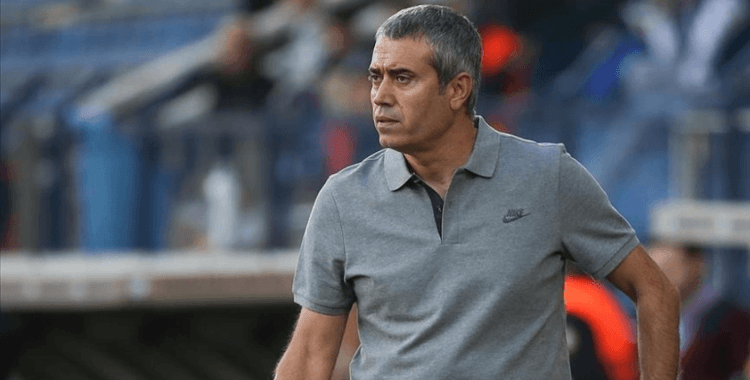 Kasımpaşa'da teknik direktör Kemal Özdeş görevinden istifa etti