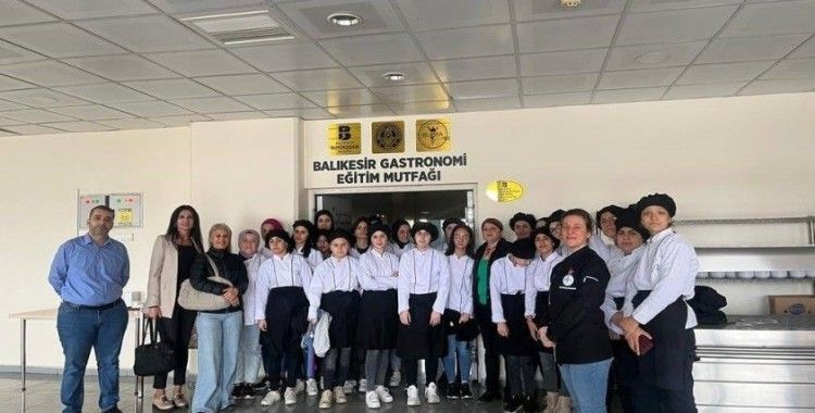 Burhaniye’ de Meslek Lisesi Öğrencileri üniversiteyi tanıdı
