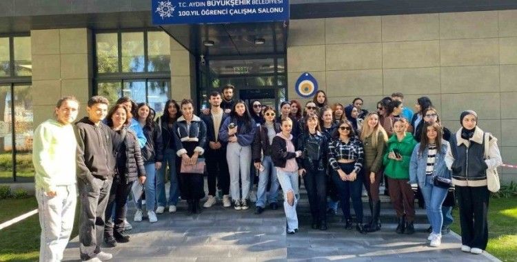 Aydın Büyükşehir, üniversiteli gençleri ağırladı
