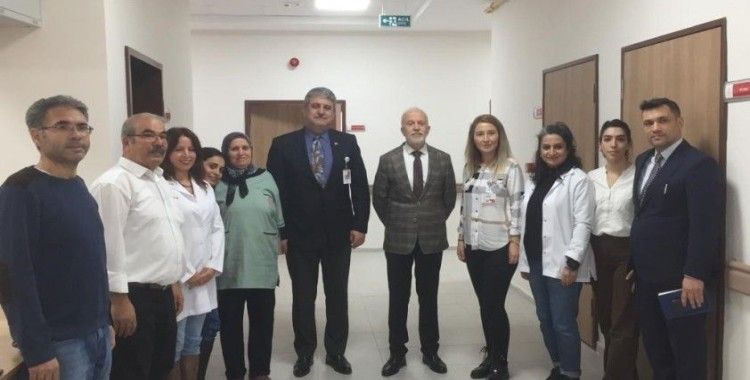 İl Sağlık Müdürü Dr. Öğr. Üyesi Yaşar Bildirici ilçe gezilerine devam ediyor
