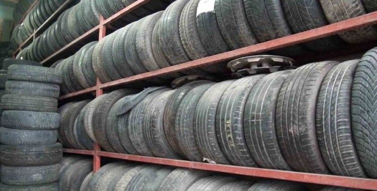 Kütahya’da lastikçilerde yoğunluk
