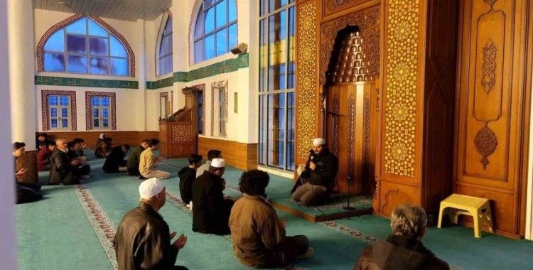 Menteşe’de gençlere sabah namazı programı düzenlendi
