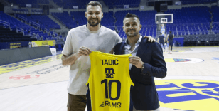 Fenerbahçe'nin Sırp sporcuları Tadic ile Guduric, bir araya geldi
