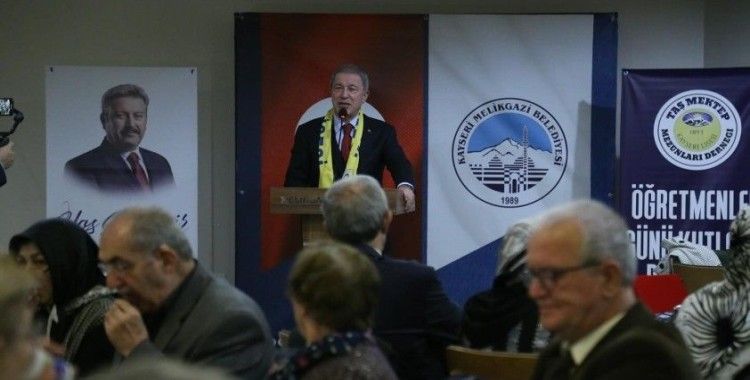 Akar ve Büyükkılıç, Taş Mektepli öğretmenlerin Öğretmenler Gününü kutladı
