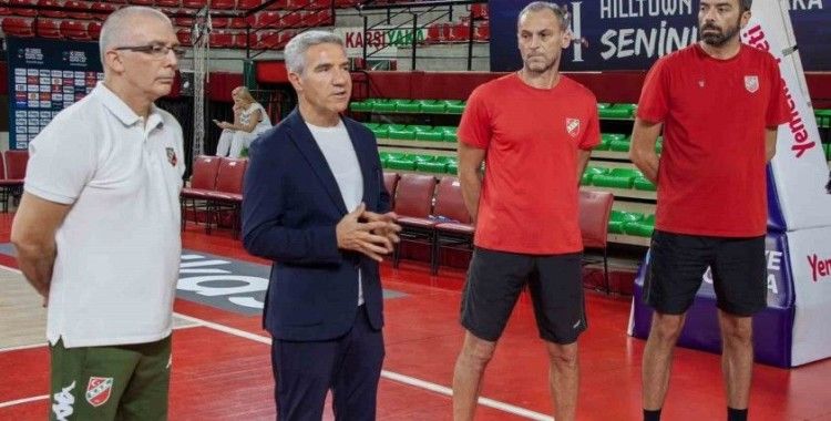 Karşıyaka Medicalpoint’te istifa depremi
