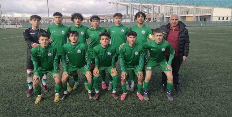 Sincan Belediyespor’un altyapı takımları başarı bir sezon geçirdi
