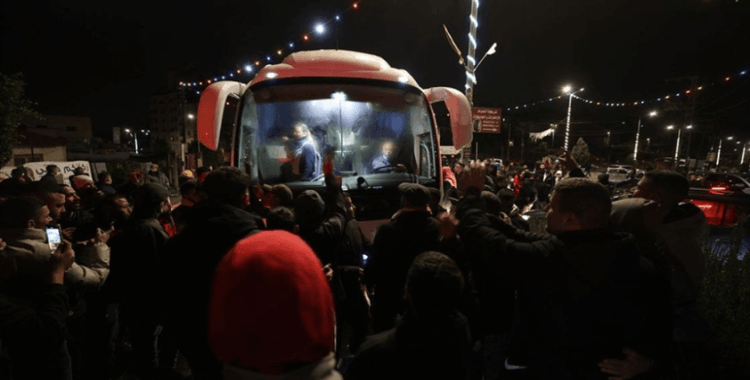 İsrail'in bu akşam serbest bırakması beklenen Filistinli esirlerin isimleri belli oldu