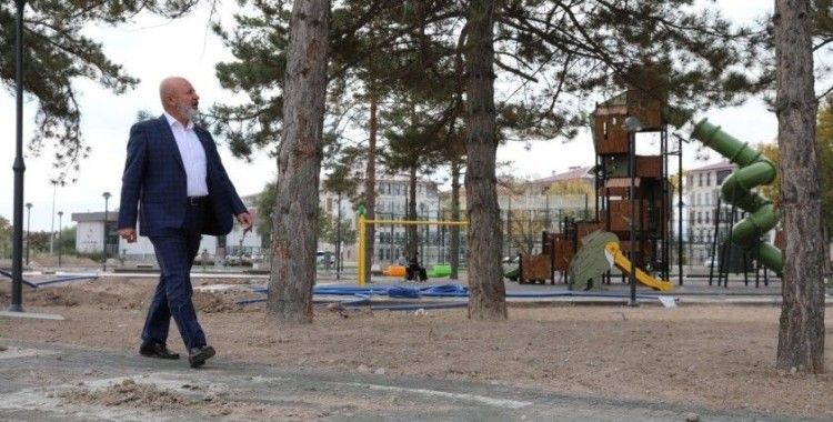 Başkan Çolakbayrakdar: “Yeşil alanda da rekor üstüne rekor kırdık”
