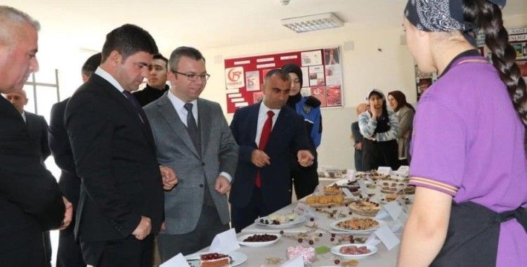 Hakkari’nin yöresel tatları geleceğe taşınıyor

