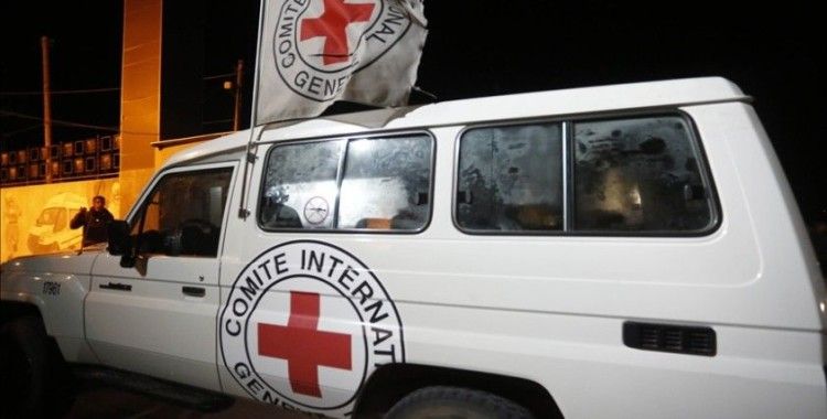 Gazze Şeridi'nde 10 İsrailli esir ve 4 Taylandlı, Kızılhaç yetkililerine teslim edildi