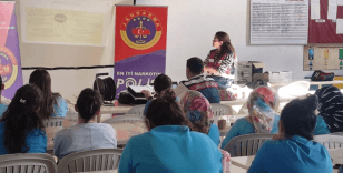 Jandarmadan annelere uyuşturucu ile mücadele eğitimi