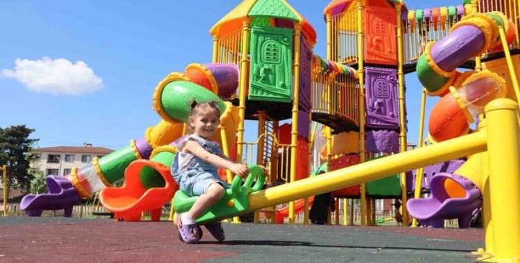 Dört yılda 104 park yepyeni oyun grupları ile donatıldı
