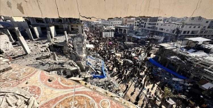 Mısır ile Katar 'insani aranın' 2 gün daha uzatılması için görüşmelerini sürdürüyor
