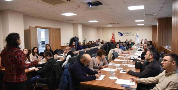 Düzce Üniversitesi’nde TÜBİTAK-1002 atölyesi gerçekleştirildi
