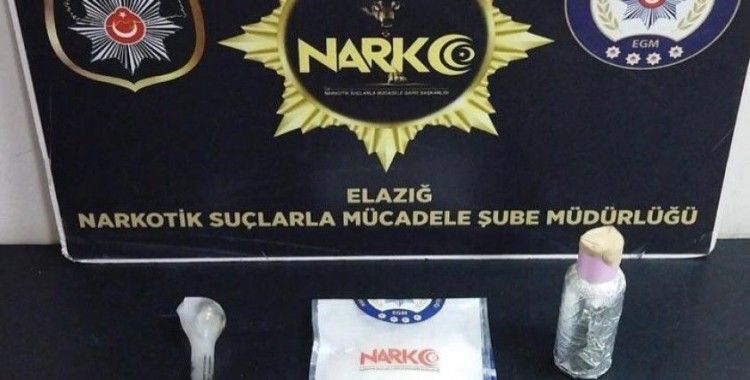 Elazığ’da polis uyuşturucu tacirlerine geçit vermiyor: 3 tutuklama
