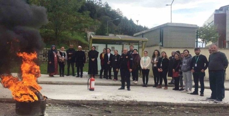 Altınova’da hastane personeline yangın eğitimi
