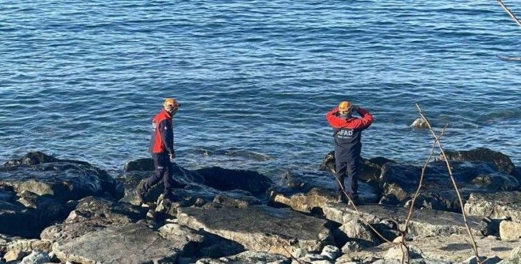 Dalgalar arasında kaybolan kadını arama çalışmaları 5. gününde devam ediyor
