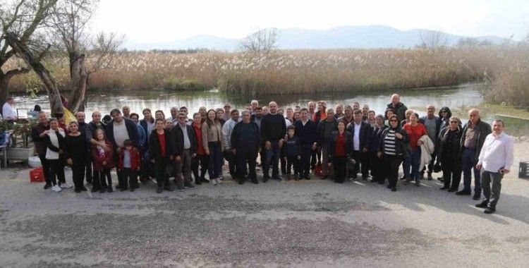 Başkan Aras, muhtarlarla buluştu
