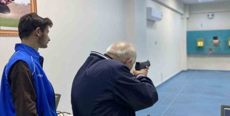 Huzurevi sakinleri unutulmaz bir gün geçirdi
