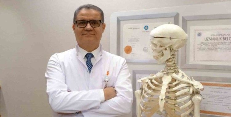 (Özel) Ağır işlerde çalışanlar dikkat...Günde 3-4 kez 10 dakikalık periyotlarla buz uygulayın
