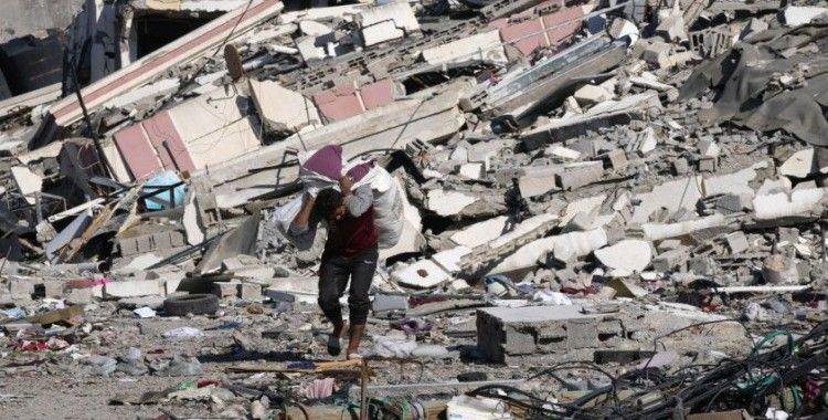 Gazze'deki hükümet: 7 Ekim'den bu yana yaklaşık 6 bin 500 kişi kayıp