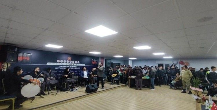 MÜZSAN deprem bölgelerinde halka açık ücretsiz konserler düzenledi
