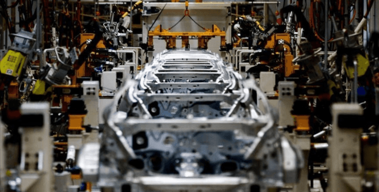 Kasımda en fazla ihracatı otomotiv endüstrisi gerçekleştirdi