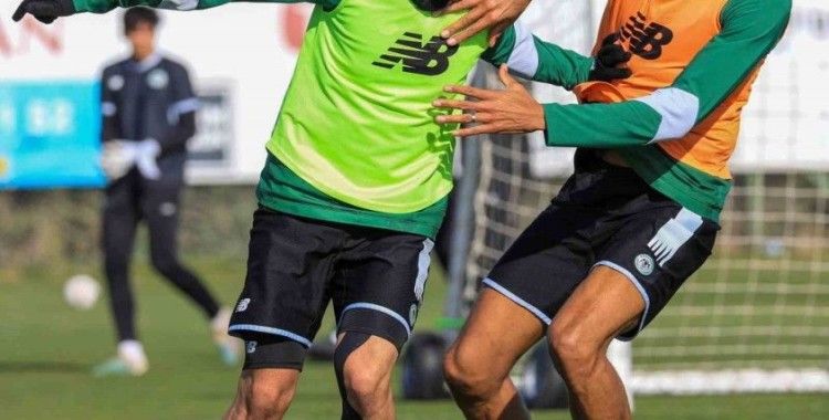 Konyaspor, Beyoğlu Yeni Çarşı maçı hazırlıklarına başladı
